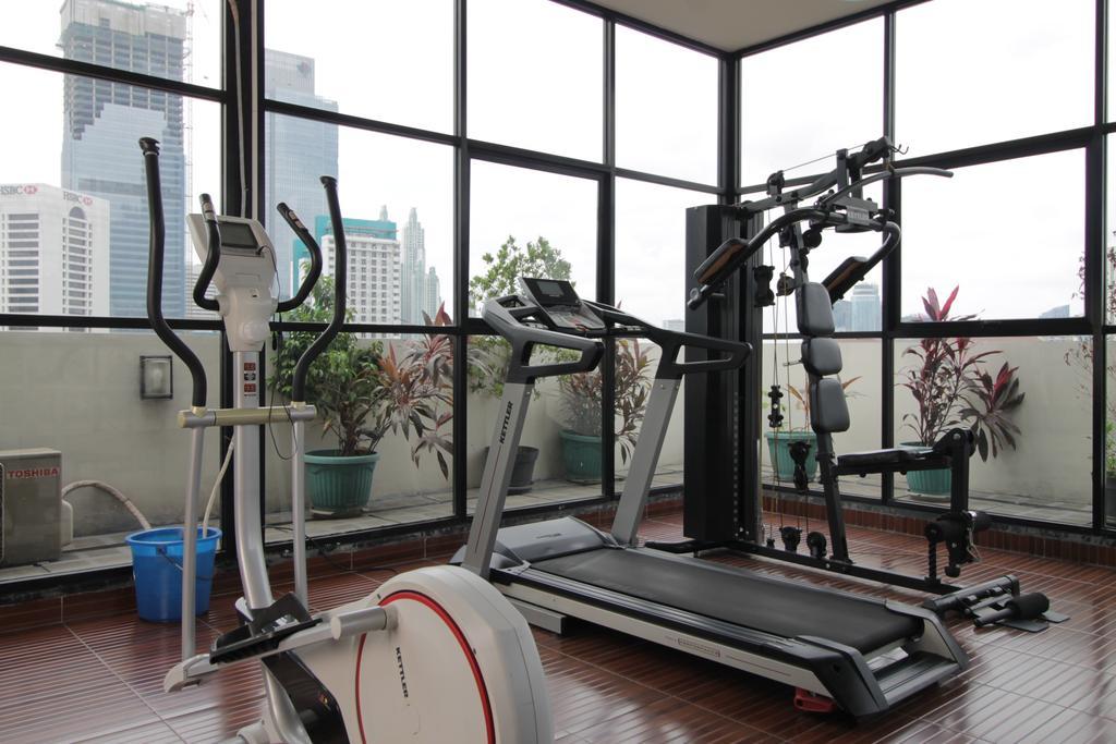 Reddoorz Plus Near Ambassador Mall Jakarta Exteriér fotografie